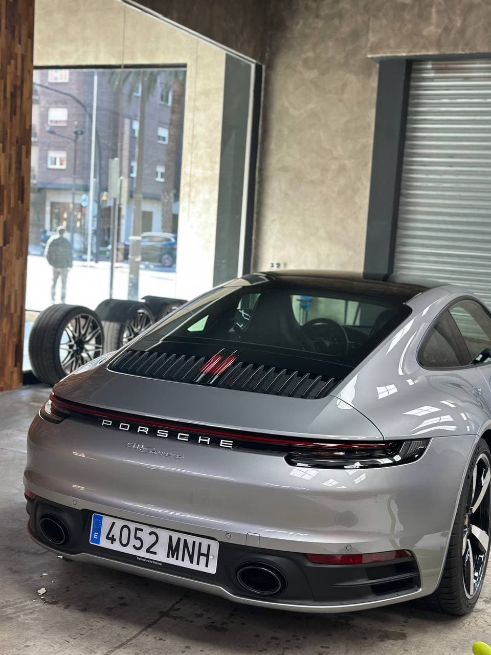 Porsche 911 — Preparación de la superficie y aplicación de PPF, foto 1